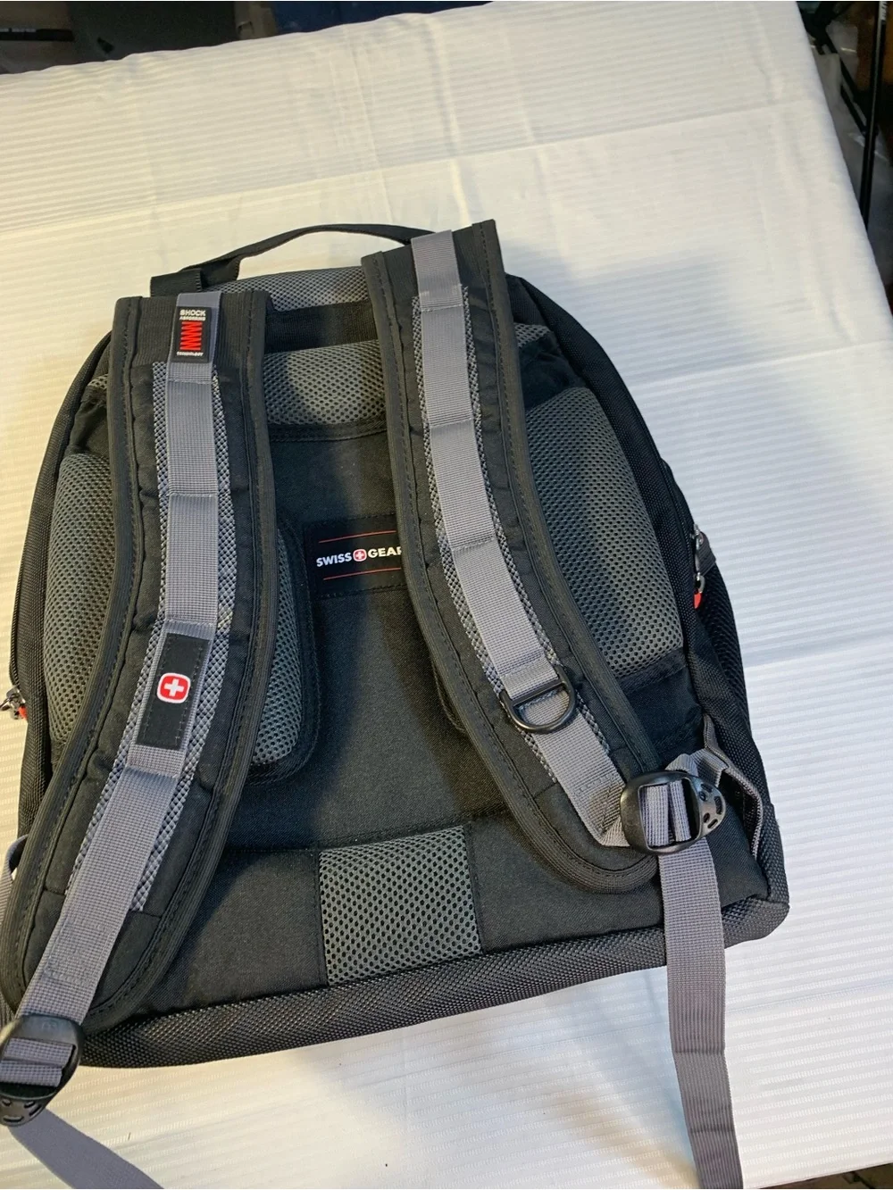 Uline Swiss Gear Black and Gray Men's Backpack - Durable Travel & Work Bag. EC